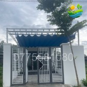 Nhà mới Bình Minh, 105m2 tc, có hđ thuê 3 tr/th, cạnh trường Trịnh Hoài Đức