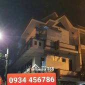 Bán căn biệt thự đang làm nhà trọ có doanh thu tốt hàng tháng