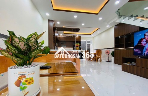 Bán nhà Hiệp Phú - Thủ Đức – 150m² – Đường 12m – thích hợp ở hoặc làm văn phòng.
