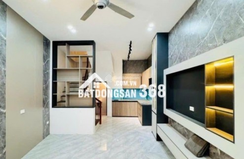 Bán nhà Đại Từ, 34m2, MT 3.7m, ngõ ô tô tránh đỗ ngày đêm, giá 6 tỷ