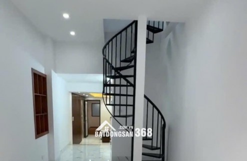 Bán nhà mặt ngõ kinh doanh Hà Nội. Ngõ 67 Thái Thịnh.