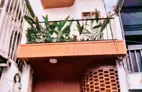 Nở hậu tài lộc (3.3/6.25) - 1 chiếc homestay xinh đẹp trong lòng phố_ sg quận 7 với thiết kế hiện đại full nội thất cao cấp gỗ tự nhiên, xịn xò.