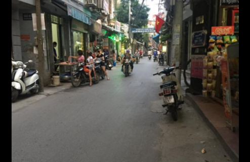 Mặt phố Nguyễn Chính - Tân Mai 72m2 x 3 tầng. Trước nhà tô tránh - vào nhà, kinh doanh siêu đỉnh