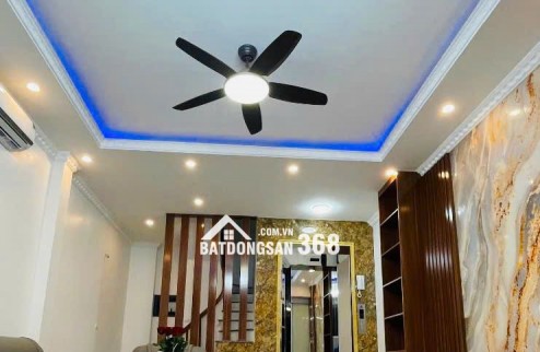 CC bá.n nhà Phạm Văn Đồng 37m thang máy- kinh doanh - ở sướng 9.35 tỷ