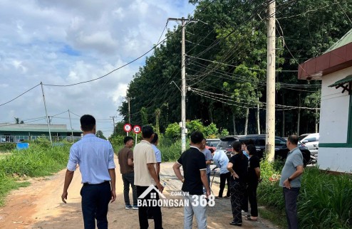 Bán đất mặt tiền Quảng Tiến 27, giá 1,25 tỷ, cách chợ Trà Cổ 1km