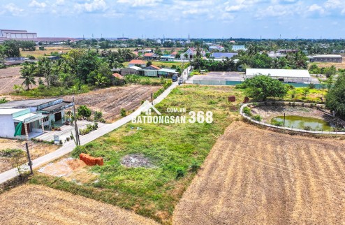 CẦN RA GẤP LÔ ĐẤT TẠI ĐƯỜNG NGUYỄN TRUNG TRỰC NGAY TT BẾN LỨC LONG AN