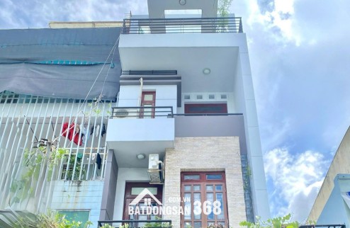CHO THUÊ NHÀ HẺM XE HƠI, 1 TRỆT 3 LẦU (DTSD=250M2), 5PN +NỘI THẤT, GIÁ TỐT P.26, Q.BÌNH THẠNH