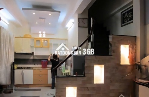MẶT TIỀN NGANG 8M BỀ THẾ,  CHO THUÊ 20TR/THÁNG, CHỈ NHỈNH 8 TỶ