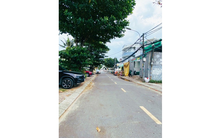 Cần bán gấp - Nhà 1 trệt 1 lầu 134m2, rộng 4m, Long Trường - Giá tốt