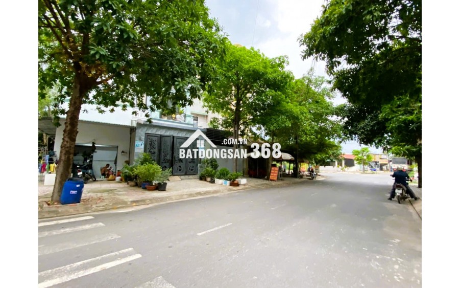 Nhà mới 3 tầng, 4PN, đường 8m, KDC Nam Khang, Long Trường, Q9 - Chỉ 6.15 tỷ TL