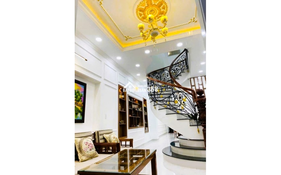 Nhà mới ở ngay, 3 tầng, 4PN, hẻm 8m ô tô tránh, đường số 6, Long Trường, Q9 - Chỉ 6.99 tỷ