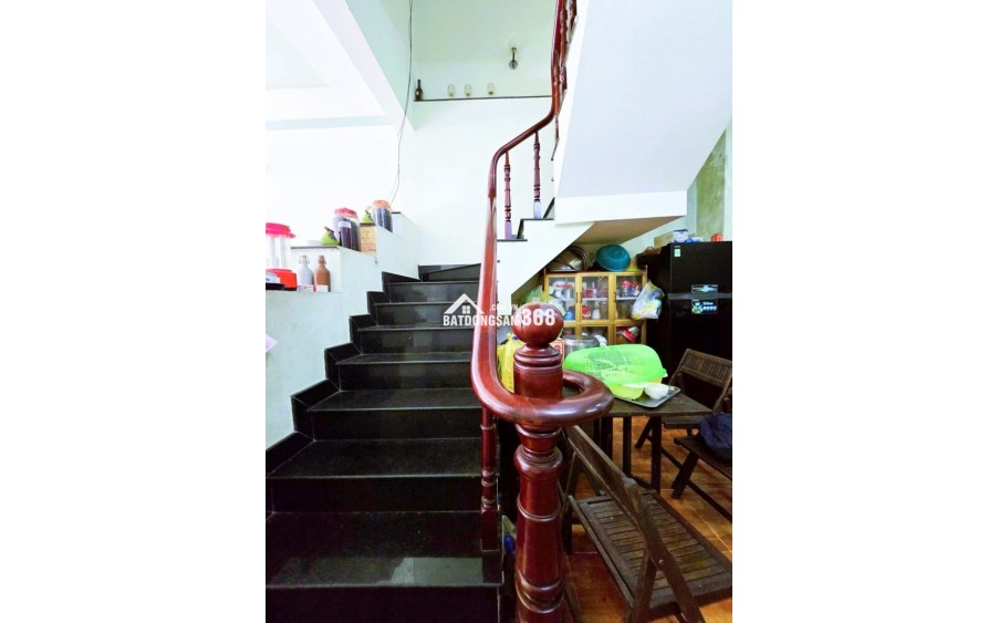 Cần bán gấp - Nhà 1 trệt 1 lầu 134m2, rộng 4m, Long Trường - Giá tốt