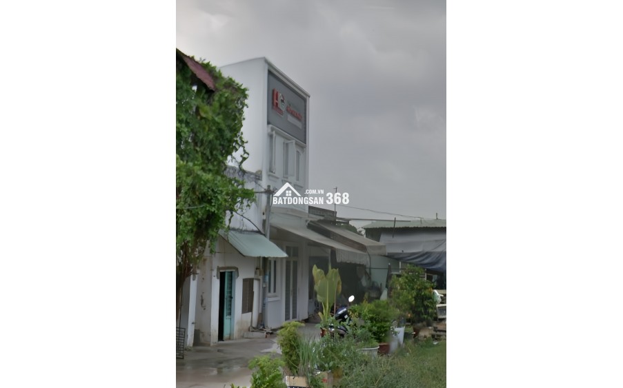 Chính chủ cần bán! Nhà 6PN An Phú Đông, Quận 12, DT 97m2, Cách QL1a 150m, giá TL