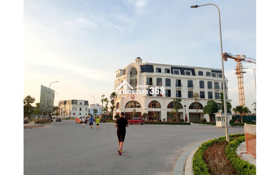 H Nhà Yên Vĩnh Hoài Đức, trục đường thông, ô tô qua lại, vào nhà, hàng xóm khu đô thị Hinode