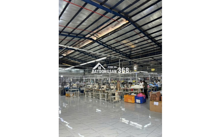 Bán kho, nhà xưởng tại mặt tiền đường Tô Ngọc Vân, 1500m2, Q12, HCM - giá cực chất