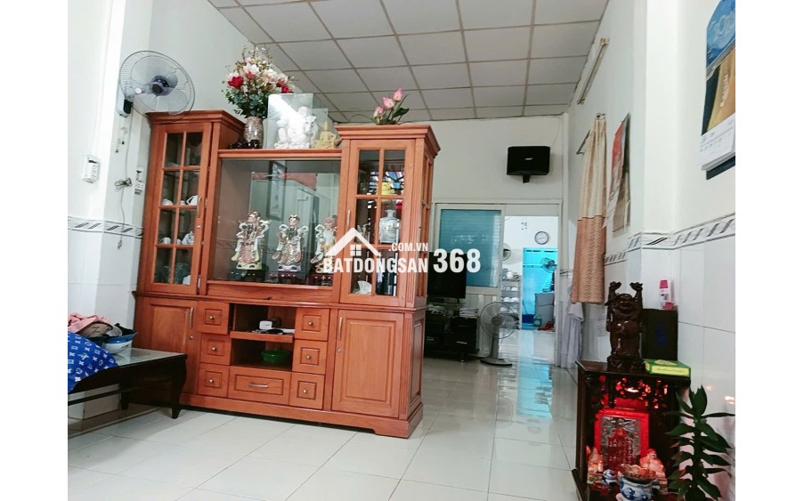 Nhà bán đường Trần Văn Đang, 80m2, Quận 3 cách mặt tiền Hoàng Sa 10m