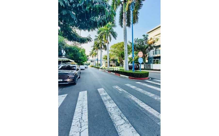 Bán nhà 3 tầng _  Khang Điền - gần GLOBAL CITY - TP. Thủ Đức nhỉnh 10 tỷ
