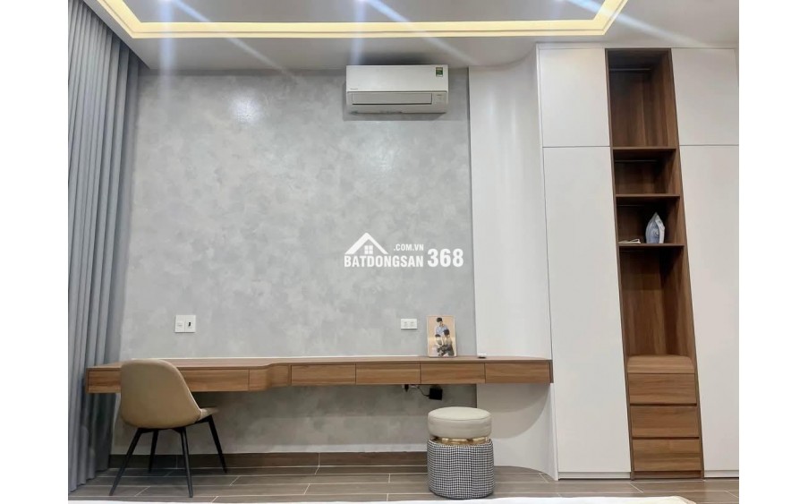 Nhà đẹp 1 trệt 2 lầu full nội thất cao cấp ngay trung tâm Thủ Dầu Một