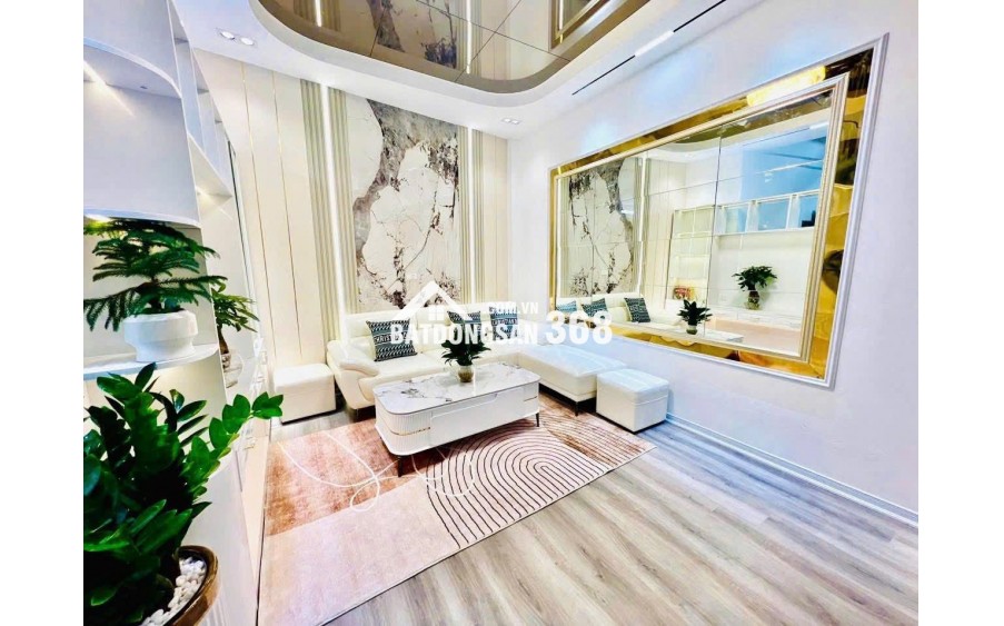 BÁN NHÀ PHỐ LA THÀNH FULL NỘI THẤT MT 6M DIỆN TÍCH 35M2 GIÁ 7 TỶ