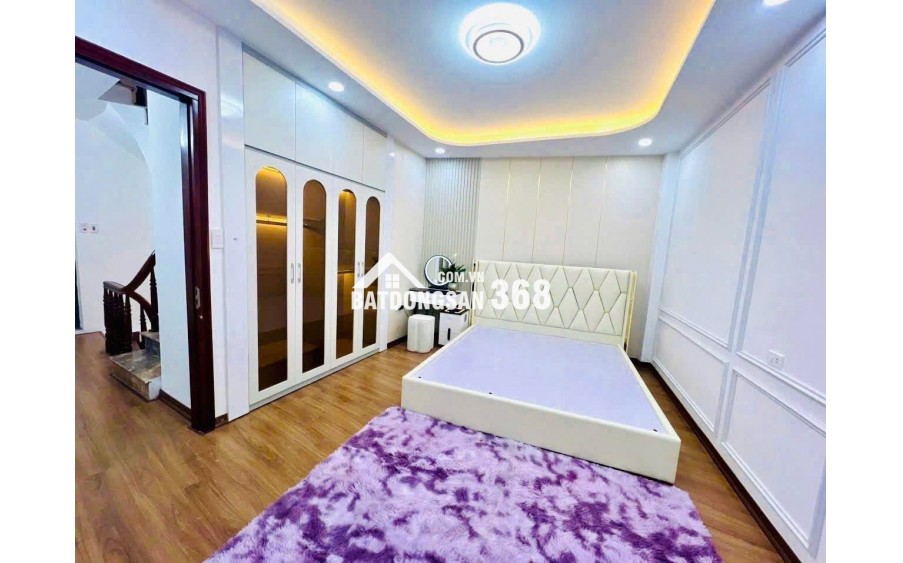 BÁN NHÀ PHỐ LA THÀNH FULL NỘI THẤT MT 6M DIỆN TÍCH 35M2 GIÁ 7 TỶ