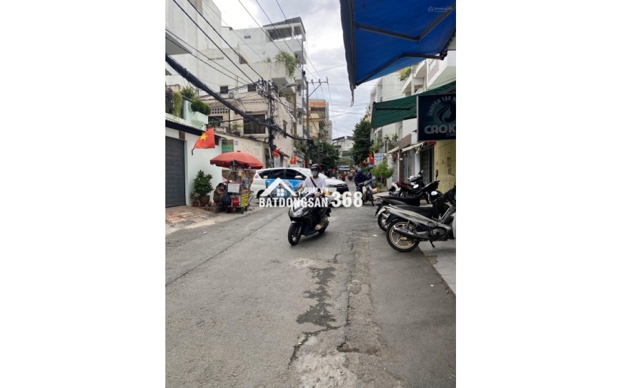 Bình Thạnh-Hẻm xe hơi đổ cửa Nơ Trang Long 5 phút ra Chợ Bà Chiểu- -37M2-2Tầng-Nhỉnh 5Tỷ