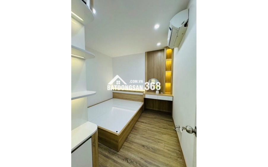 Chính chủ cần bán 2 ngủ tòa HH3B Linh Đàm tặng nội thất nhập khẩu xịn xò giá 2.1XX tỷ