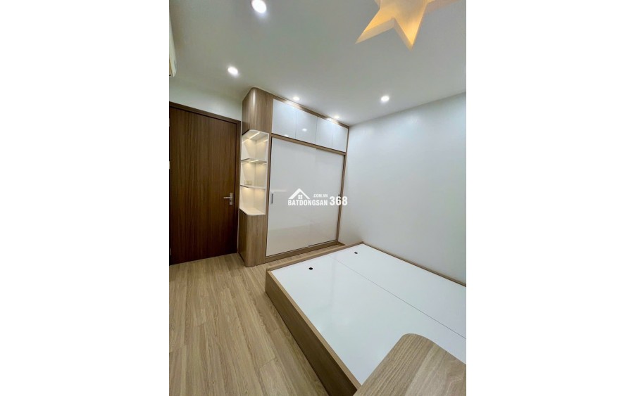 Chính chủ cần bán 2 ngủ tòa HH3B Linh Đàm tặng nội thất nhập khẩu xịn xò giá 2.1XX tỷ