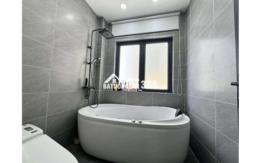 Bán nhà 50m² KDC Đào Tông Nguyên, giá 6.15 tỷ, giáp Q.7, sổ hồng riêng