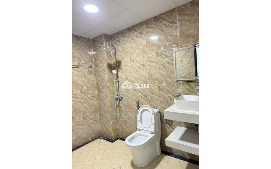 Nhỉnh 130tr/m2. Chính chủ bán nhà Quang Trung, HĐ  30/35T2 *4 *3.1 MT nhà mới toanh