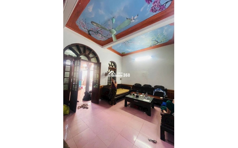 Bán nhà 2 tầng Hương - Mạc - Từ Sơn quanh 2 tỷ ô tô vào nhà