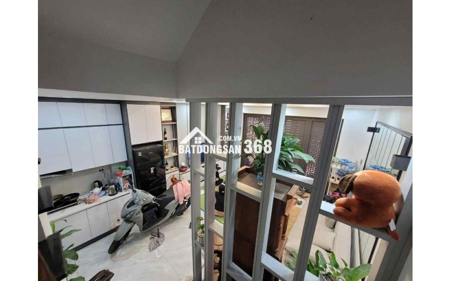 BÁN NHÀ TRIỀU KHÚC - DÂN XÂY - NỘI THẤT ĐẸP - 30M2 6.95 TỶ CÓ THƯƠNG LƯỢNG