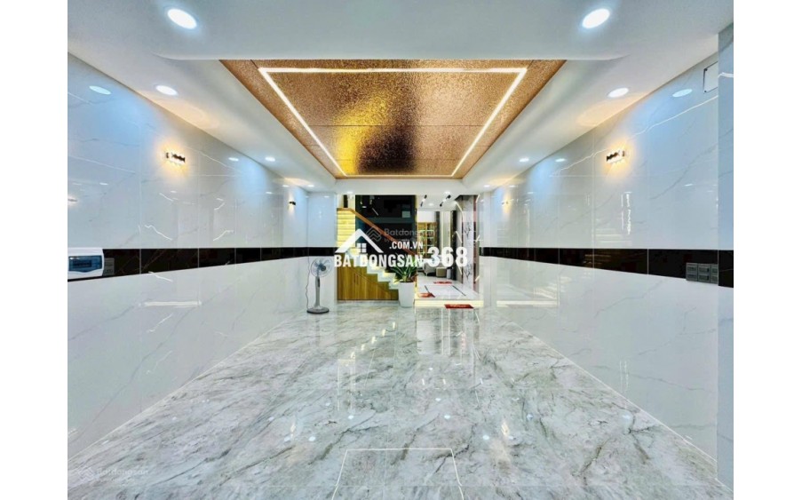 Bán nhà Đường Số 30, Phường 6, Gò Vấp; Diện tích: 4.2m x 16m; 5 tầng.