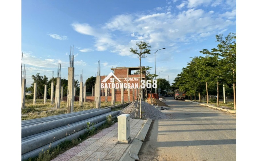 TẬN HƯỞNG CUỘC SỐNG TRỌN VẸN GIỮA ĐÔ THỊ MỚI