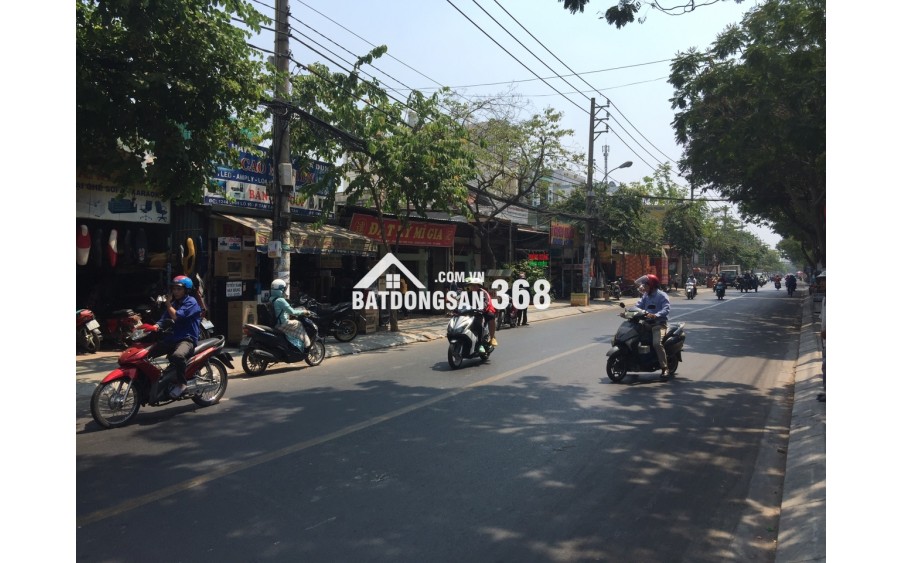 Bán GẤP nhà HXH, hẻm 1246 Tỉnh lộ 10, Bình Tân. 150m2, 2 lầu + ST