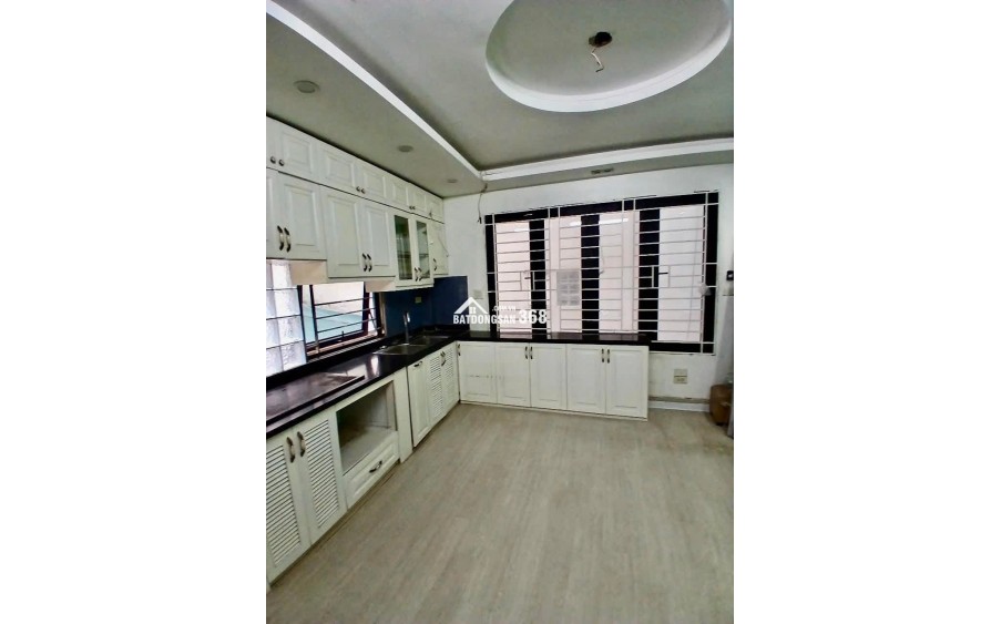 Trung tâm Ba Đình, 2 thoáng vĩnh viễn, an sinh đỉnh, 30m, 5 tầng, 7.15 tỷ