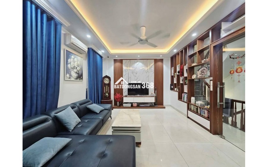Yên Hoà, Cầu Giấy, ngõ thông, gara, full nội thất xịn, 36m, 6 tầng, 12.5 tỷ