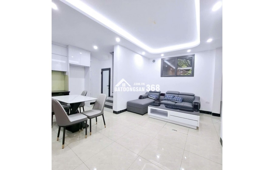 Tô Vĩnh Diện, Thanh Xuân, full nội thất, ngõ đẹp, gần phố, sát oto, nở hậu, 40m, 8.2 tỷ