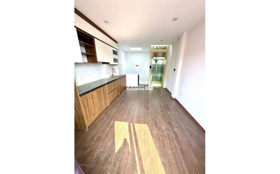 Thụy Khuê, Ba Đình, 6 tầng, thang máy, ngõ ba gác tránh, 30m, 7.7 tỷ