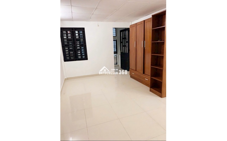 Nhà Quận 3: 3 Tầng, 36m2, 2PN, Hẻm 3m, Nguyễn Đình Chiểu, Giá 5.5 Tỷ