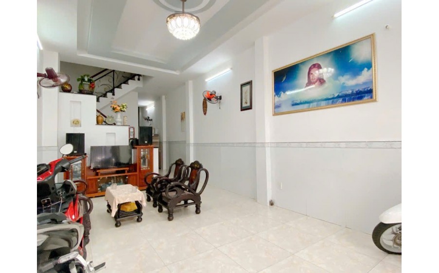 TÂN HƯƠNG - TÂN QUÝ - TÂN PHÚ - 61M2 (4x15) 4 TẦNG - NGAY CHỢ TÂN HƯƠNG - HẺM 8M XE ÔTÔ NGỦ NHÀ - NHỈNH 8 TỶ CÒN TL