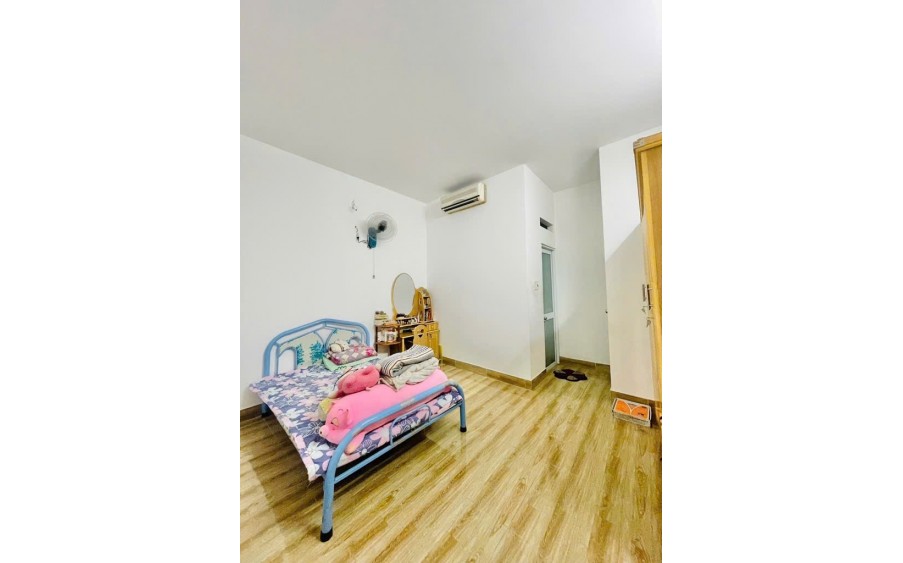 TÂN HƯƠNG - TÂN QUÝ - TÂN PHÚ - 61M2 (4x15) 4 TẦNG - NGAY CHỢ TÂN HƯƠNG - HẺM 8M XE ÔTÔ NGỦ NHÀ - NHỈNH 8 TỶ CÒN TL