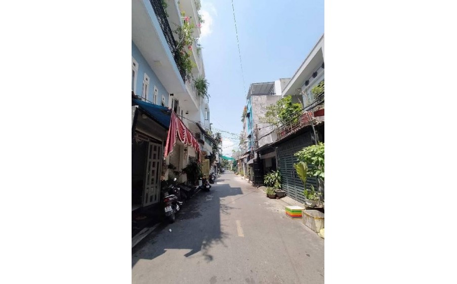 TÂN KỲ TÂN QUÝ - TÂN PHÚ - 64M2 (4,6x14) 4 TẦNG - HẺM XE TẢI TRÁNH - GẦN MẶT TIỀN - NGANG 4,5M - NGAY TT THƯƠNG MẠI SIÊU THỊ AEON SẦM UẤT