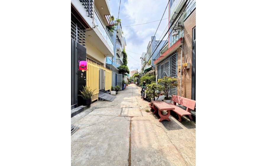 LIÊN KHU 1-6  - BÌNH TRỊ ĐÔNG - BÌNH TÂN - 56M2 (4x14) NHÀ 3 TẦNG KIÊN CỐ - HẺM ÔTÔ 7M VIVU - KHU VIP AN NINH - MUA BÁN SẦM UẤT - SỔ VUÔNG VỨC