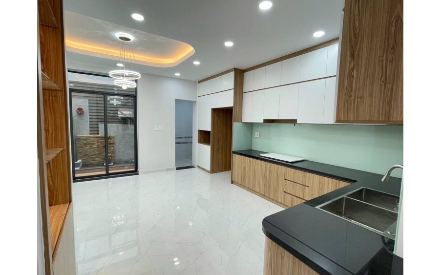 BÁN NHÀ TRỊNH ĐÌNH TRỌNG - GIÁP QUẬN 11 - 100M2 (4.2X22) NỞ HẬU 4.8M - HẺM ÔTÔ ĐƯỜNG NHỰA 6M THÔNG - 3 TẦNG MỚI ĐẸP - GIÁ 10 TỶ 6 TL