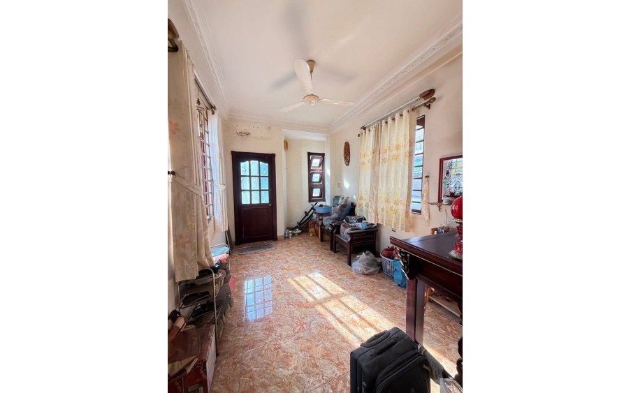 Nhà hẻm xe hơi 4 tầng