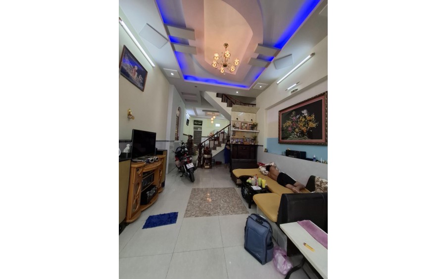 Bình Tân, Lê Văn Quới Ngay Chợ KD Mua Bán Sầm Uất, DT 56m2 (4x14m) 4 Tầng, Hẻm Xe Ôtô, Nhỉnh 6 Tỷ Còn TL