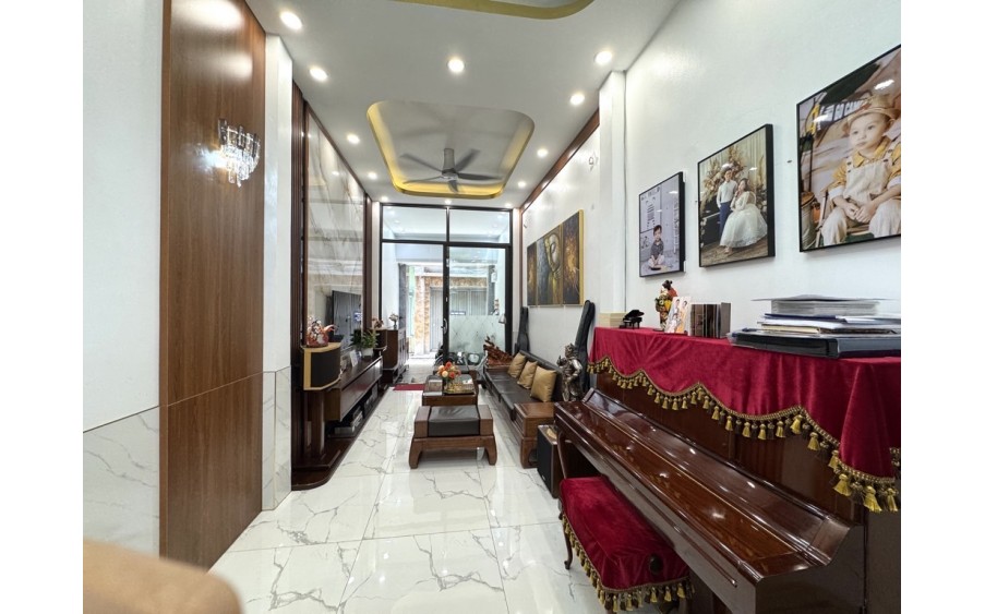 BÁN CĂN NHÀ SIÊU ĐẸP TẠI KHƯƠNG ĐÌNH THANH XUÂN
