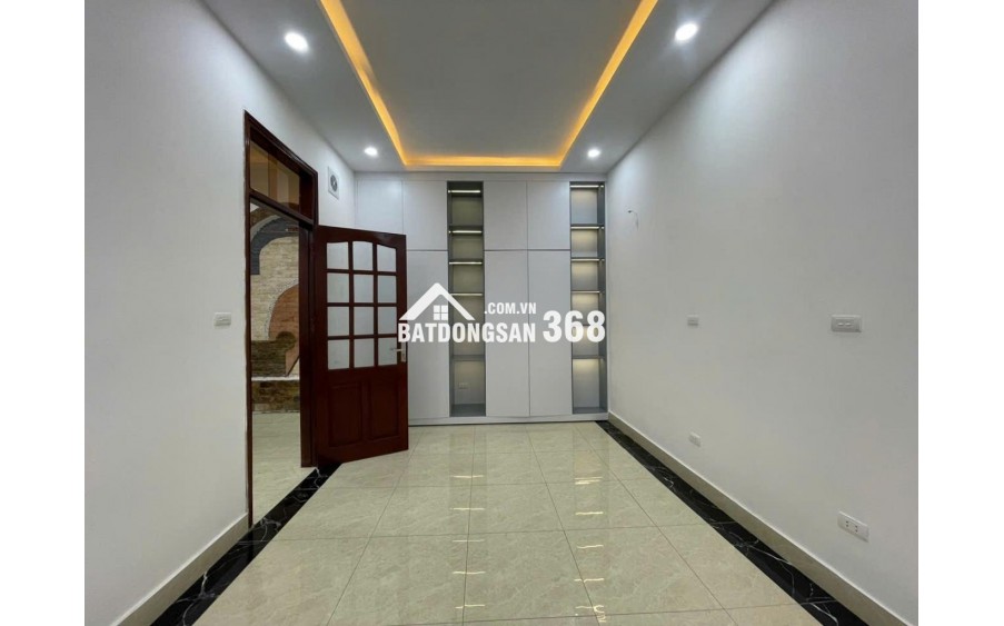 Bán nhà Khương Trung- 50m ra mặt phố - Giá đầu tư- 54m2