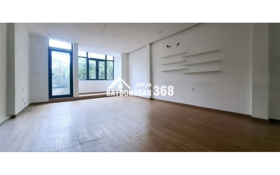  MT Nguyễn Tri Phương 2 mặt thoáng, gần cổng Sân Bay, 160m2, 2 tầng thông sàn, KD VIP, 15.x tỷ