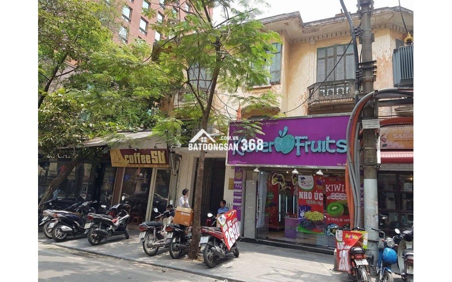 Bán nhà mặt phố Ngọc Lâm 68m2, 5 tầng, kinh doanh đỉnh, giá cực hiếm